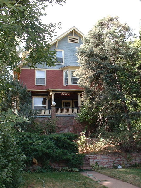 Gray's Ave. Hotel in Manitou Springs