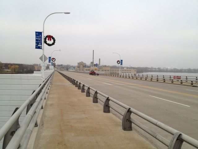 Crossing the Claude Allouze bridge